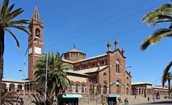 Viaggio di 6 giorni ad Asmara, Tour di Asmara, chiesa cattolica romana di Asmara